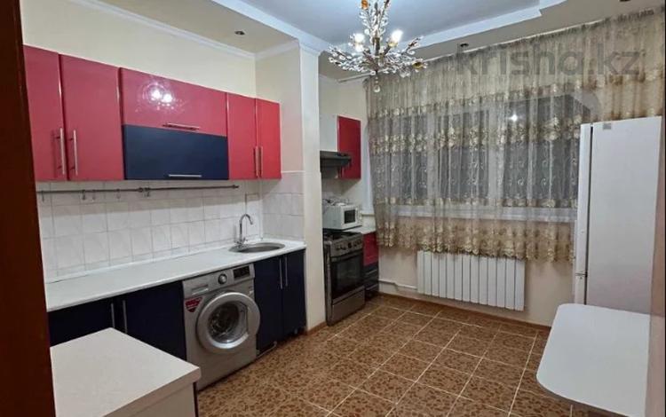 3-комнатная квартира, 70 м², 1/9 этаж помесячно, мкр Жетысу-1 15 — Прост. Улугбека