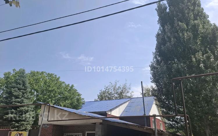 Жеке үй · 7 бөлме · 265 м² · 13 жүзд., Яблочная 1 — Кафе 4 сезона, бағасы: 45 млн ₸ в Енбекши (Карасайский район) — фото 2