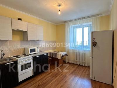 1-бөлмелі пәтер · 40 м² · 10/11 қабат · ай сайын, Потанина 3\2, бағасы: 170 000 〒 в Астане, Сарыарка р-н