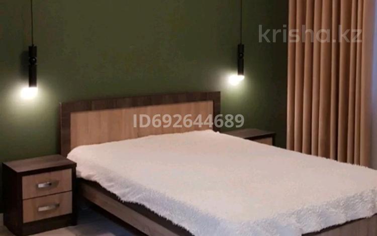 1-бөлмелі пәтер · 37 м² · 10 қабат, Кабанбай Батыр 49, бағасы: 14 000 ₸ в Астане, Есильский р-н — фото 2
