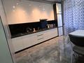 2-бөлмелі пәтер · 60 м² · 1/3 қабат, Батырбекова 15 — Керуен сарай, бағасы: 18 000 ₸ в Туркестане — фото 2