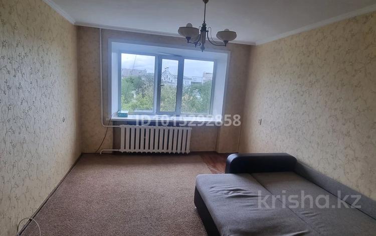 2-комнатная квартира · 50 м² · 4/5 этаж, Первомайская 24А за 180 000 ₸ в Семее — фото 2