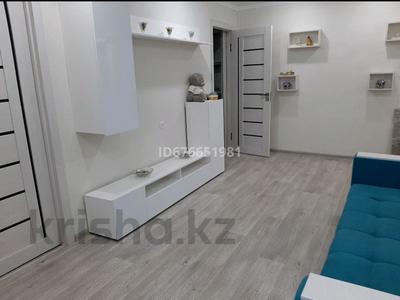 2-комнатная квартира · 44 м² · 2/5 этаж, Майкудук, Майкудук, 12й микрорайон 14 за 10.7 млн ₸ в Караганде, Алихана Бокейханова р-н