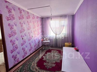 Продажа квартир в Жамбылской обл.: 3-комнатная квартира · 119.5 м² · 2/5 этаж, Байтерек 10б за 25 млн 〒 3-комнатная квартира · 119.5 м² · 2/5 этаж, Байтерек 10б за 25 млн 〒 в Таразе
