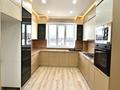 2-бөлмелі пәтер · 92 м² · 5/7 қабат, 17-й мкр 49, бағасы: 37 млн ₸ в Актау