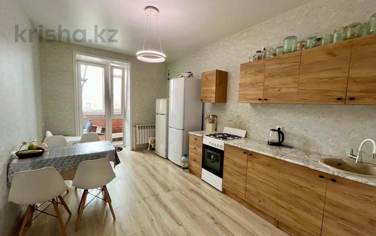 2-комнатная квартира · 64.7 м² · 9/9 этаж, Микрорайон Береке 57 за 28.7 млн 〒 в Костанае — фото 2