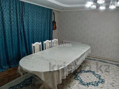 Отдельный дом · 3 комнаты · 89 м² · 10 сот., Тусупбекова 7 — 10 школа за 33 млн 〒 в Жезказгане