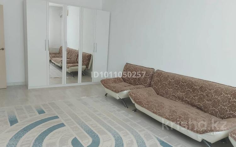 1-бөлмелі пәтер · 55 м² · 2/9 қабат, мкр. Алмагуль, Алмагул 10, бағасы: 170 000 ₸ в Атырау — фото 20