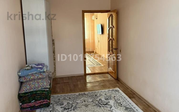 2-бөлмелі пәтер · 44 м² · 3/5 қабат, Абилхайыр хана 57А, бағасы: 12 млн ₸ в Актобе — фото 2