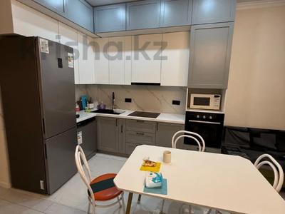 3-бөлмелі пәтер · 92 м² · 4/10 қабат, Наурызбай батыра 127 — Сатпаева, бағасы: 650 000 ₸ в Алматы, Бостандыкский р-н