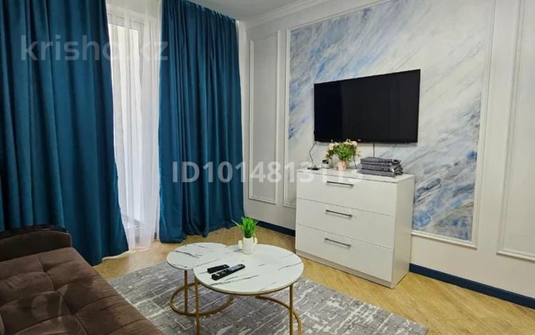 1-комнатная квартира · 50 м² · 10/12 этаж, Кунаева 79 за 18 000 ₸ в Шымкенте — фото 2