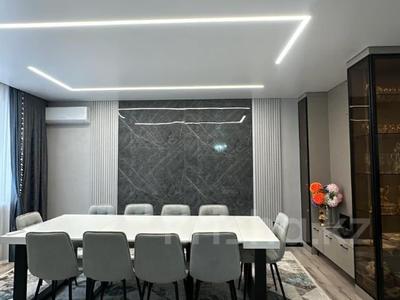 4-комнатная квартира · 112 м² · 2/5 этаж, Алтын Орда за 52 млн 〒 в Актобе