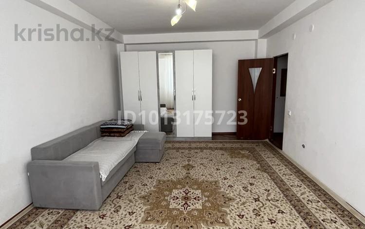 1-бөлмелі пәтер · 44.5 м² · 4/5 қабат, 17-й мкр 75, бағасы: 100 000 ₸ в Актау — фото 2