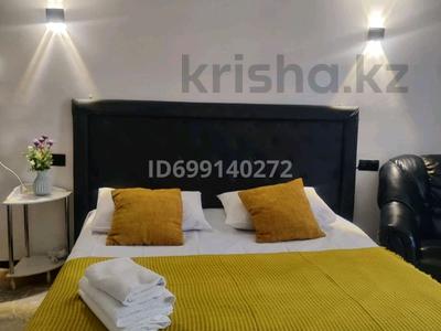 2-комнатная квартира · 45 м² · 2/4 этаж, Жибек жолы 104 за 20 000 〒 в Алматы, Алмалинский р-н