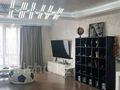 5-бөлмелі пәтер · 219 м² · 2/3 қабат, Горный Гигант ш/а., Седельникова 69 — Седельникова 69, бағасы: 1.8 млн ₸ в Алматы, Медеуский р-н