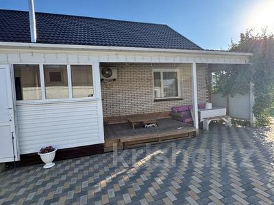 Отдельный дом · 6 комнат · 100 м² · 10 сот., Науша Батыра за 48 млн ₸ в Уральске