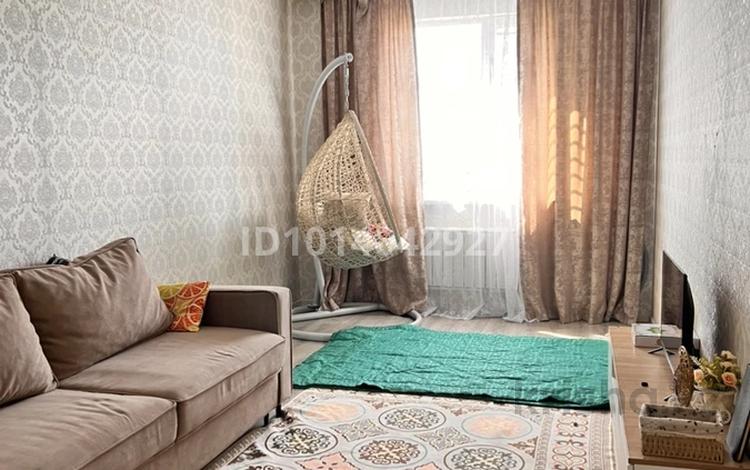 2-комнатная квартира · 56 м² · 9/12 этаж, мкр Акбулак, 1-я улица — Напротив Алматы Арена за 250 000 ₸ в Алатауский р-н — фото 2