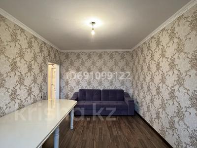 4-комнатная квартира, 81.8 м², 5/5 этаж, мкр Малый Самал, Карасу 21 за 33 млн 〒 в Шымкенте, Аль-Фарабийский р-н