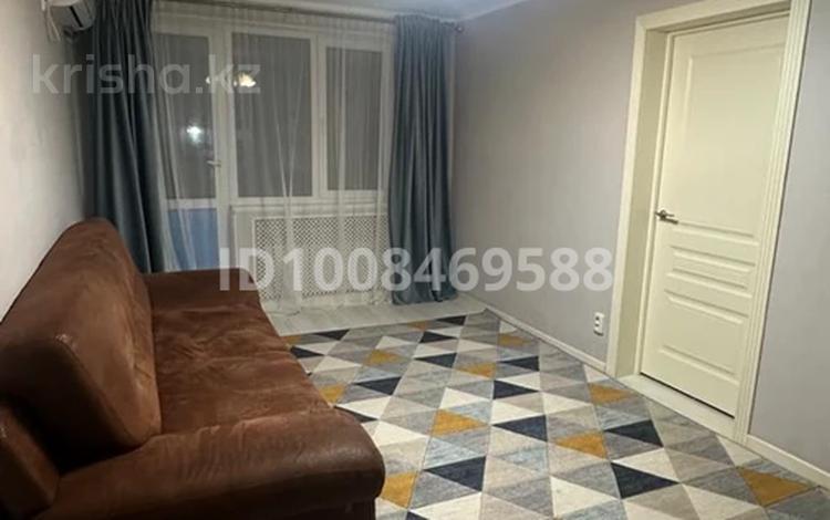 4-бөлмелі пәтер · 55 м² · 4/5 қабат, Центральный ш/а., Абая 25 — Драмтеатра, бағасы: 220 000 ₸ в Атырау, мкр Центральный — фото 2