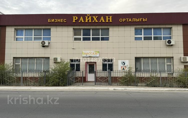 Кеңселер, білім орталықтары, ойын-сауық, кабинеттер және жұмыс орындары · 400 м², бағасы: 1 млн ₸ в Жанаозен — фото 2