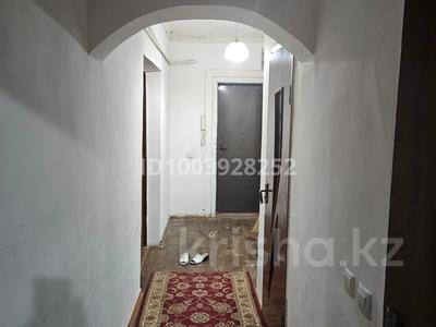 3-комнатная квартира · 62 м² · 1/9 этаж, Бауыржан момышулы 2 — Бауыржан Момышулы, Тауке хан за 100 000 〒 в Таразе