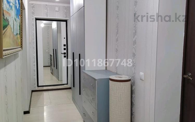 2-комнатная квартира · 65 м² · 1/5 этаж, ул. Е-522 7Б за 230 000 ₸ в Астане, Есильский р-н — фото 2