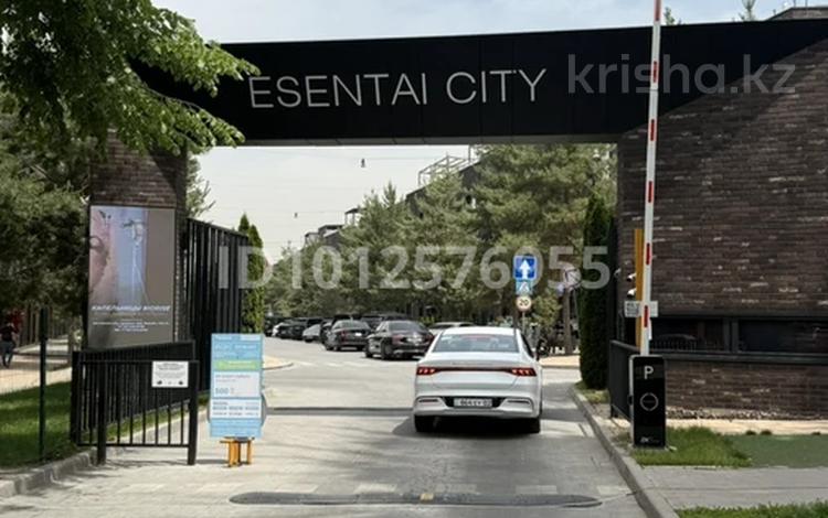 3-комнатная квартира · 100.8 м² · 1/3 этаж, Аль- Фараби 116 за 126 млн ₸ в Алматы, Медеуский р-н — фото 8