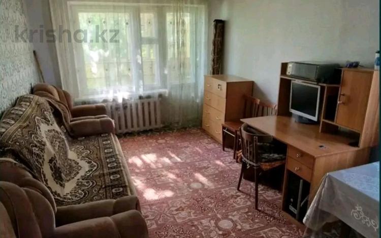 1-комнатная квартира, 40 м², 2/4 этаж помесячно, Гагарина 7 — Бензострой за 100 000 〒 в Петропавловске — фото 2