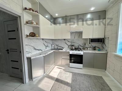 3-комнатная квартира · 86 м² · 2/5 этаж, мкр Аэропорт 3 за 35 млн 〒 в Костанае
