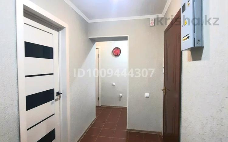 2-комнатная квартира · 63 м² · 7/10 этаж, Майры 25 за 29.5 млн ₸ в Павлодаре — фото 2