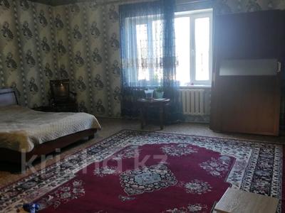 Отдельный дом • 8 комнат • 500 м² • 10 сот., Желтоксан 35 за 39 млн 〒 в Талдыкоргане