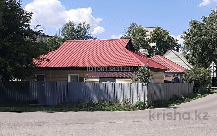 Отдельный дом · 3 комнаты · 55.9 м² · 4 сот., Грузинская — Севастопольская,Бульвар Гагарина за 40 млн ₸ в Усть-Каменогорске — фото 2