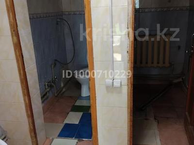Продажа домов и дачи в Алматинской обл.: Отдельный дом · 2 комнаты · 65 м² · 9 сот., Капал Батыра 49 за 9 млн 〒 Отдельный дом · 2 комнаты · 65 м² · 9 сот., Капал Батыра 49 за 9 млн 〒 в Шамалгане
