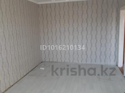 1-комнатная квартира · 31.6 м² · 3/5 этаж, Ауэзова за 7.5 млн ₸ в Экибастузе
