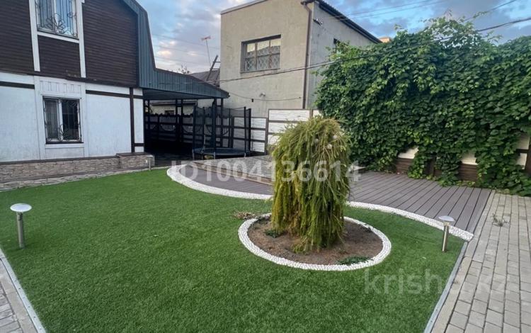 Отдельный дом · 4 комнаты · 120 м² · 6 сот., мкр Новый Город, Балкантау — Гоголя Сатпаева за 100 млн 〒 в Караганде, Казыбек би р-н — фото 2