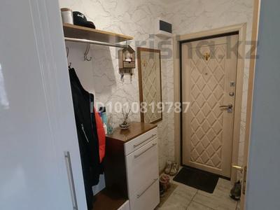 3-комнатная квартира · 58 м² · 2/5 этаж, мкр Новый Город, Ерубаева 47а — ТД "Абзал" за 27 млн ₸ в Караганде, Казыбек би р-н