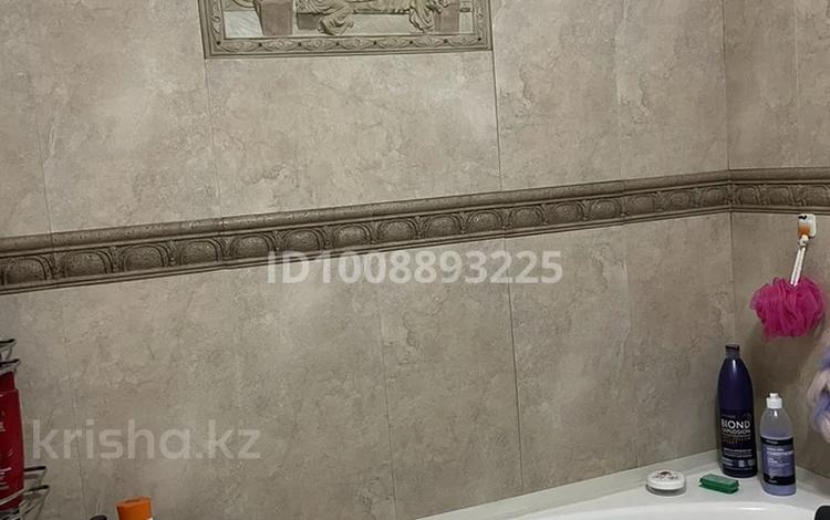 3-комнатная квартира · 111 м² · 3/5 этаж, 11-й микрорайон, 11-й микрорайон 198 — Магазин Максат за 380 000 ₸ в Шымкенте, Енбекшинский р-н — фото 2
