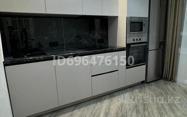 1-комнатная квартира · 38 м² · 9/16 этаж, мкр Комсомольский, Туран за 18 000 ₸ в Астане, Есильский р-н — фото 2
