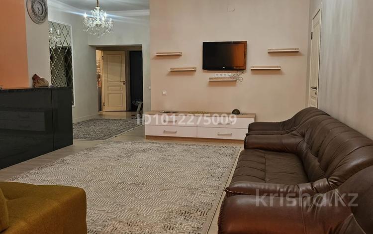 2-комнатная квартира · 82 м² · 16/16 этаж, Просп. Юрия Гагарина 124 — Алатау станция за 350 000 ₸ в Алматы, Бостандыкский р-н — фото 2