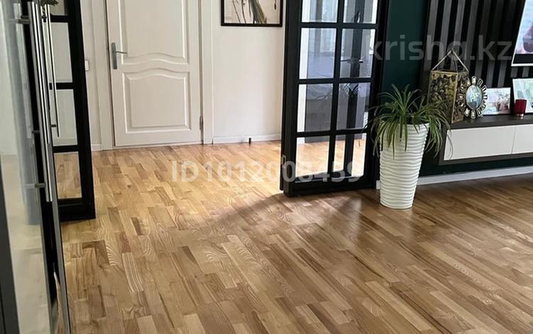 2-комнатная квартира · 62.6 м² · 2/5 этаж, Байтурсынова 72 — Шевченко Байтурсынова за 75 млн ₸ в Алматы, Алмалинский р-н — фото 2