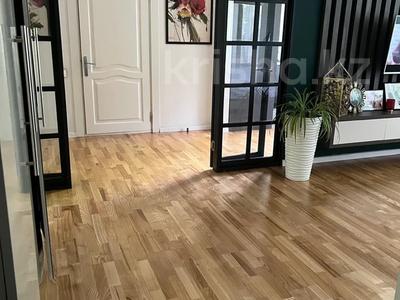 2-бөлмелі пәтер · 62.6 м² · 2/5 қабат, Байтурсынова 72 — Шевченко Байтурсынова, бағасы: 75 млн ₸ в Алматы, Алмалинский р-н