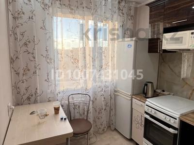 1-бөлмелі пәтер · 31.5 м² · 3/5 қабат, Улица Строителей 6а, бағасы: 100 000 ₸ в Аксу