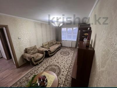 3-комнатная квартира, 61 м², 3/5 этаж, 20мкр за 21.4 млн 〒 в Петропавловске