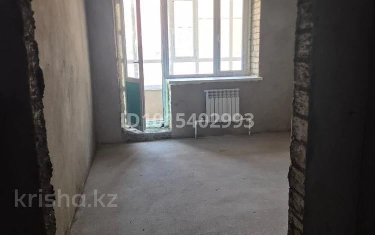 3-комнатная квартира · 100 м² · 1/5 этаж, мкр. Алтын орда 29а за 25 млн ₸ в Актобе — фото 2