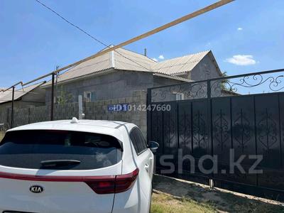 Отдельный дом · 4 комнаты · 130 м² · 8 сот., мкр Бозарык , Мкр Бозарык, ул Жомарт 35 за 25 млн ₸ в Шымкенте, Абайский р-н