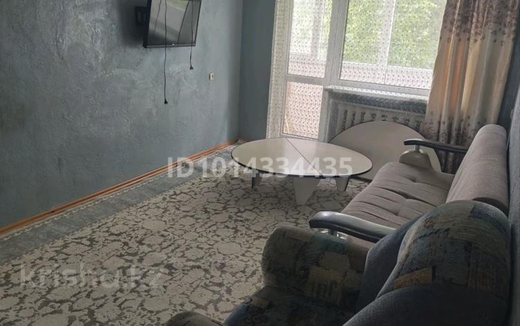 2-комнатная квартира · 47 м² · 3/5 этаж, мкр Юго-Восток — Муканова за 120 000 ₸ в Караганде, Казыбек би р-н — фото 2