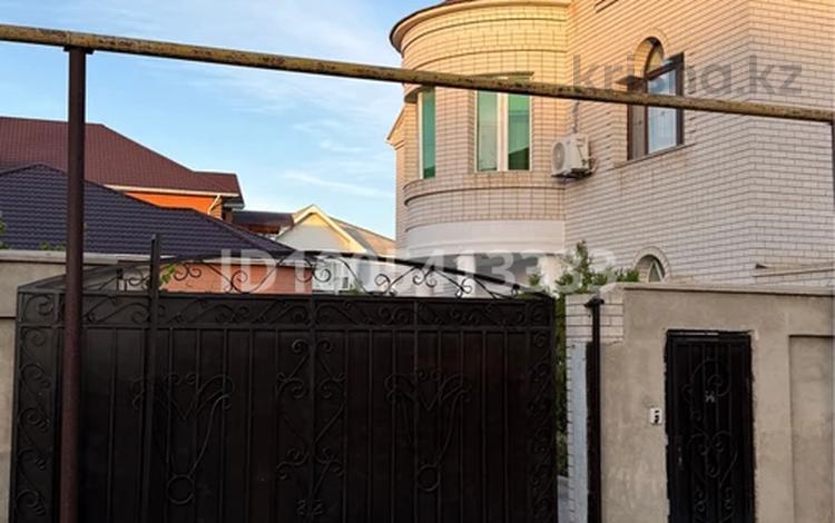 Отдельный дом · 8 комнат · 400 м² · 8 сот., 29-й мкр 54 — Толкын-1 за 160 млн ₸ в Актау — фото 2