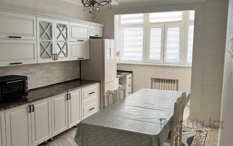 3-бөлмелі пәтер · 130 м² · 5/7 қабат, 32Б ш/а. 20, бағасы: 36 млн ₸ в Актау, 32Б мкр — фото 2