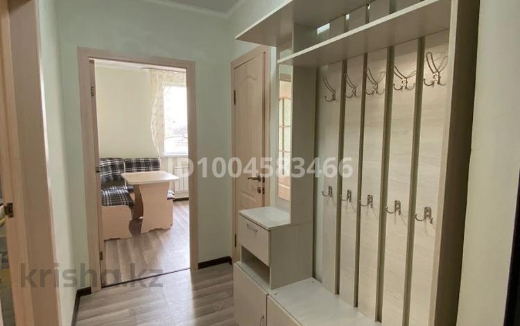 1-комнатная квартира · 36.7 м² · 2/12 этаж, мкр Акбулак, Сейдолла Байтереков 95 за 230 000 ₸ в Алматы, Алатауский р-н — фото 4