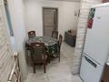 2-комнатная квартира · 43 м² · 2/2 этаж, мкр Новый Город, Мкр Новый Город. улица Пичугина 247 за 16.3 млн ₸ в Караганде, Казыбек би р-н — фото 4